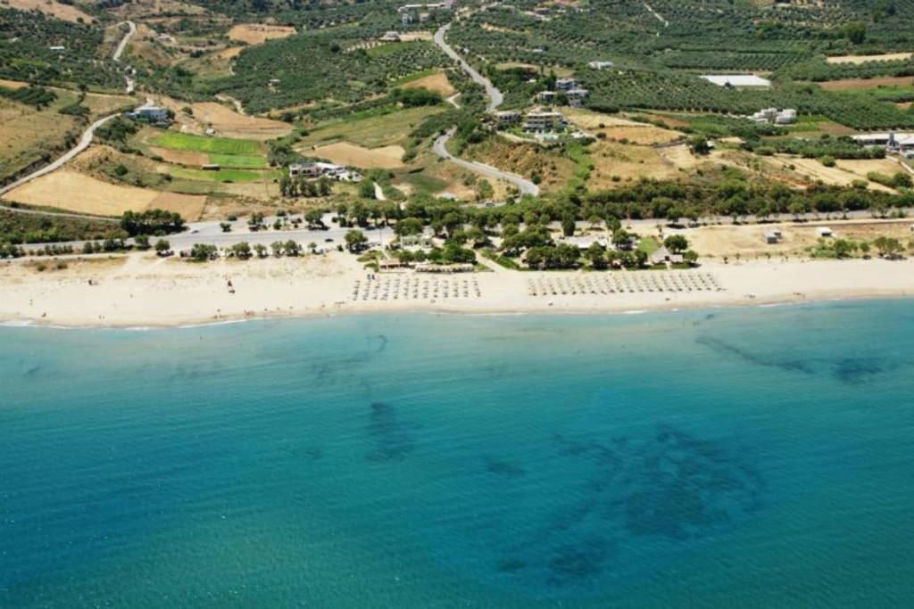 Episkopi-Chania Olive Tree Farm 200M From The Beach מראה חיצוני תמונה