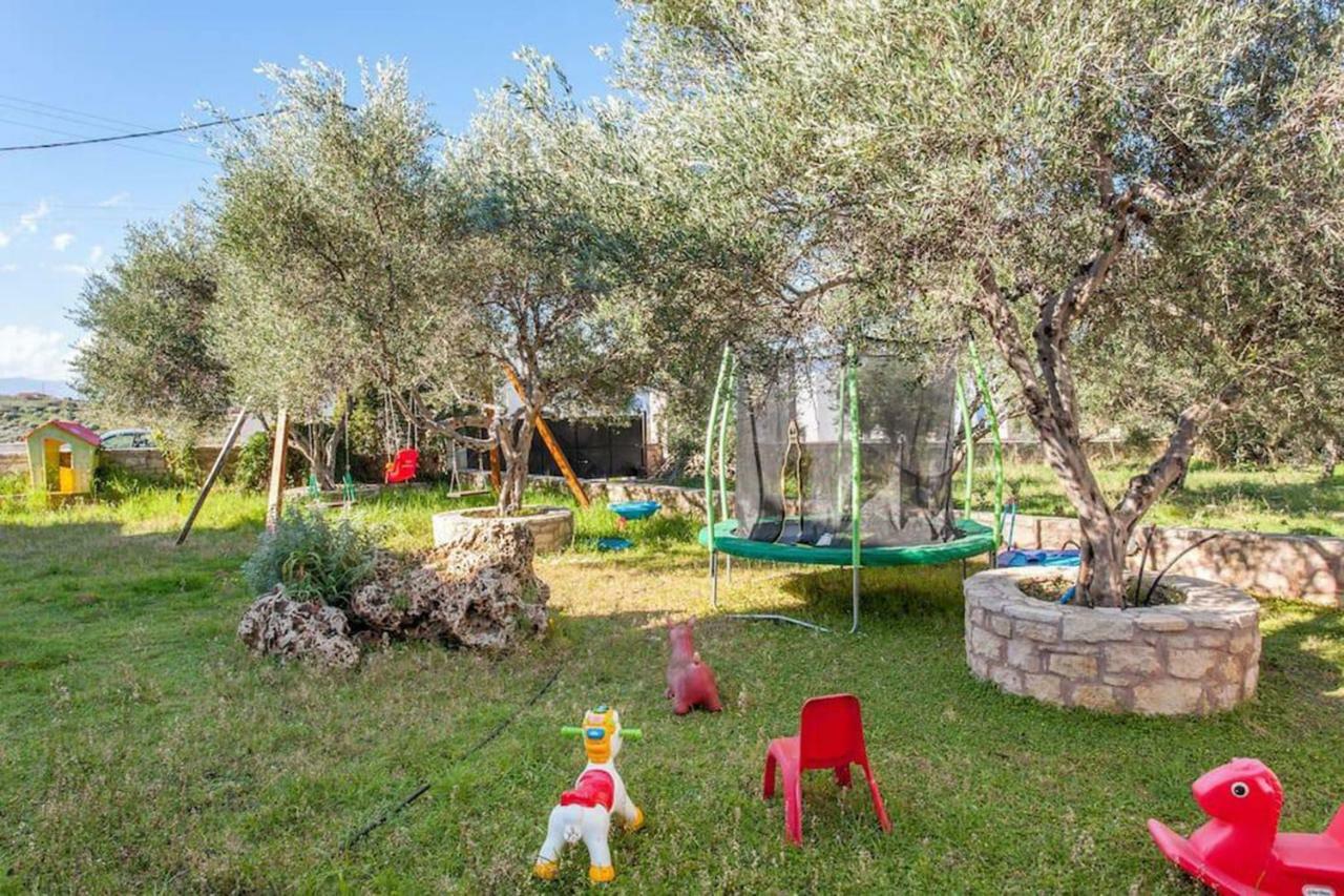 Episkopi-Chania Olive Tree Farm 200M From The Beach מראה חיצוני תמונה
