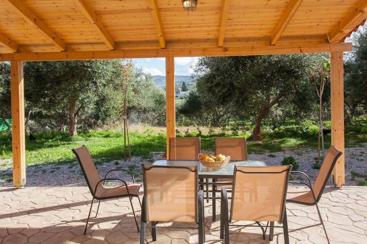 Episkopi-Chania Olive Tree Farm 200M From The Beach מראה חיצוני תמונה